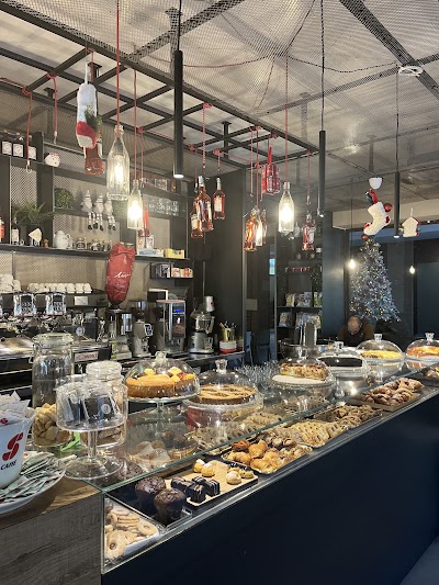 Fabrika 136 - coffee and food
