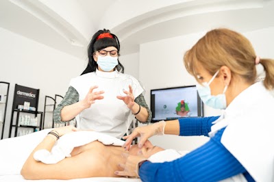Curs Cosmetica Autorizat - 3d skin Laura Busuioc