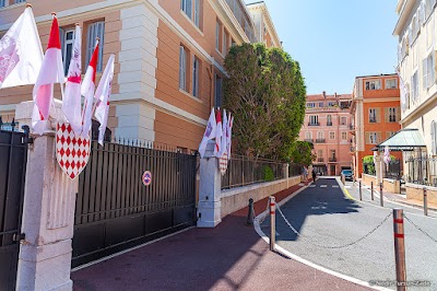 Home Sainte Dévote