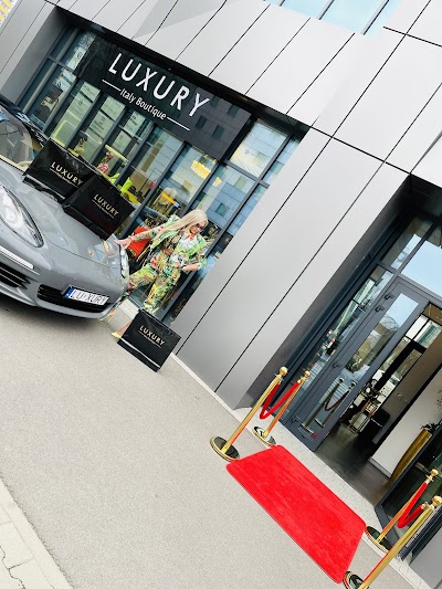 Luxury Italy Boutique