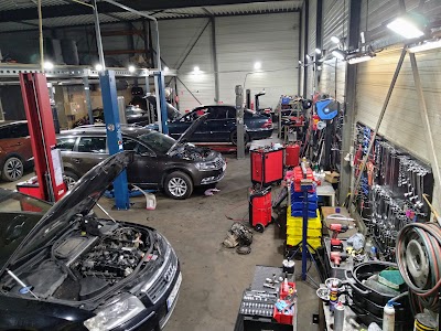 REN-TRANS Autocentrum. Polski Warsztat Samochodowy w Holandii. Pomoc drogowa.