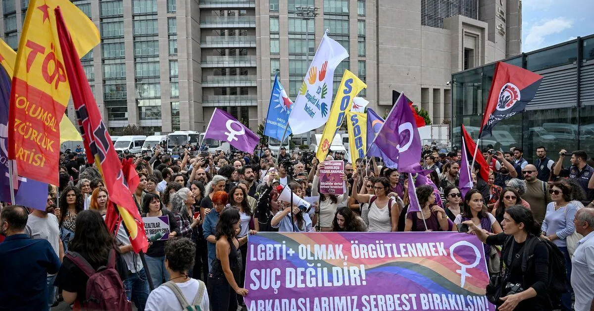Turkish Media Crackdown: Digital Site Blocked Over LGBT Content Raises Economic and Regulatory Alarm