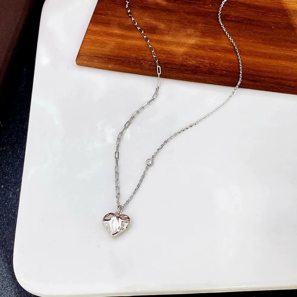 Womens silver necklace Heart V08619