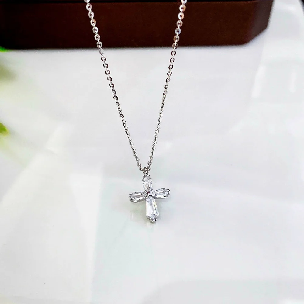 Silver necklace with cross and zircons YL7888101