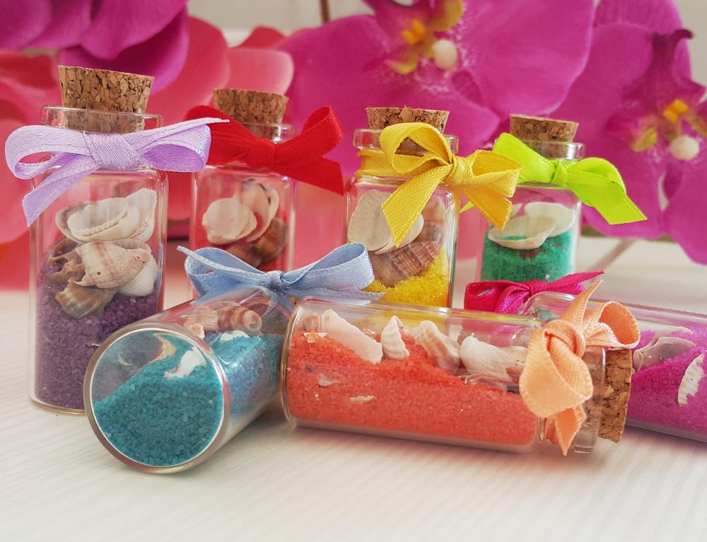 A miniature bottle with colorful sand - Wedding favors and boxes image 2