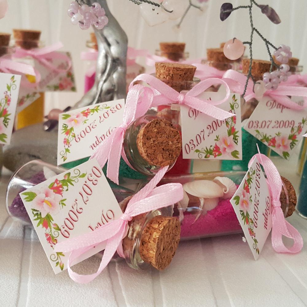 A miniature bottle with colorful sand - Wedding favors and boxes image 3